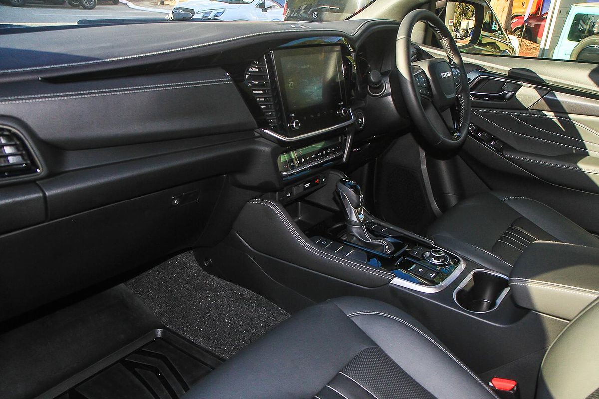 2025 Isuzu MU-X LS-T