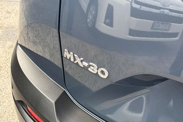 2021 Mazda MX-30 G20e Touring DR Series