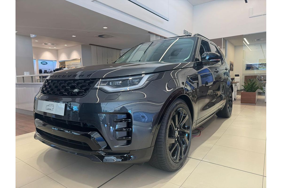 2024 Land Rover Discovery D350 Dynamic SE Series 5