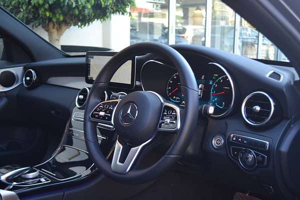 2018 Mercedes-Benz C-Class C300 W205