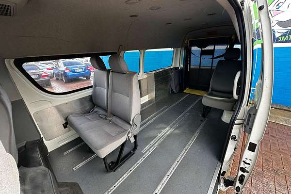 2010 Toyota Hiace Commuter TRH223R