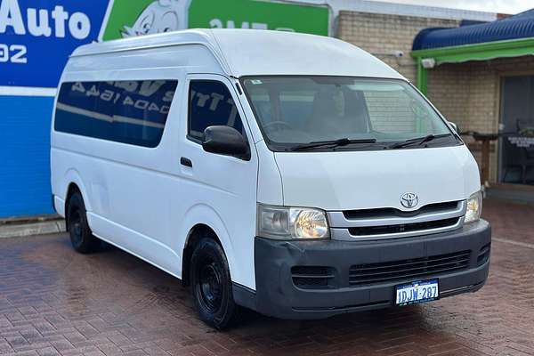 2010 Toyota Hiace Commuter TRH223R