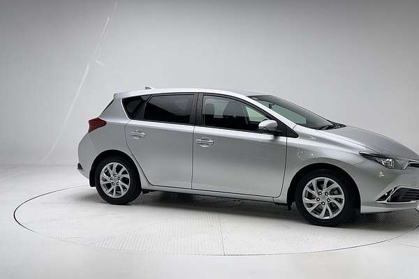 2015 Toyota Corolla Ascent Sport ZRE182R