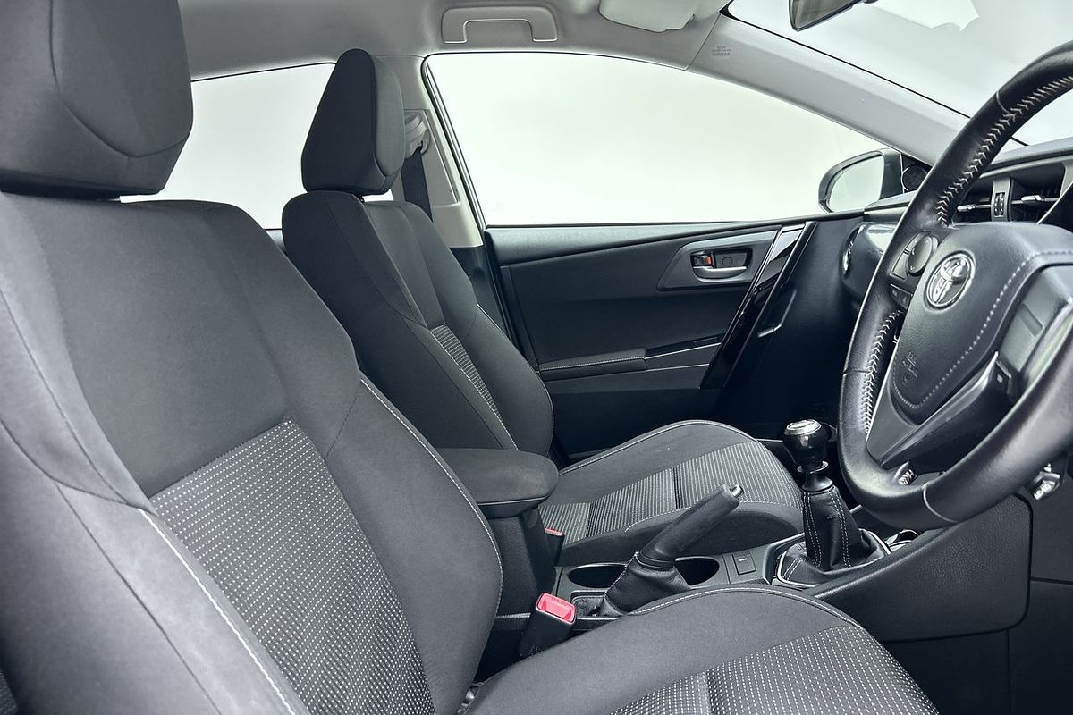 2015 Toyota Corolla Ascent Sport ZRE182R
