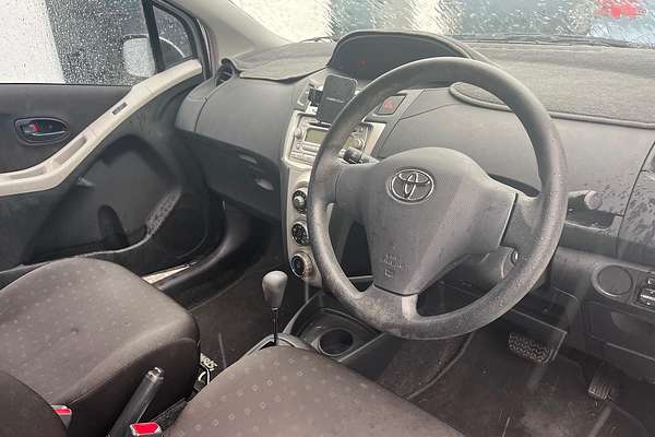 2006 Toyota Yaris YR NCP90R