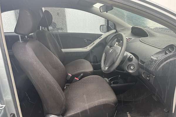 2006 Toyota Yaris YR NCP90R