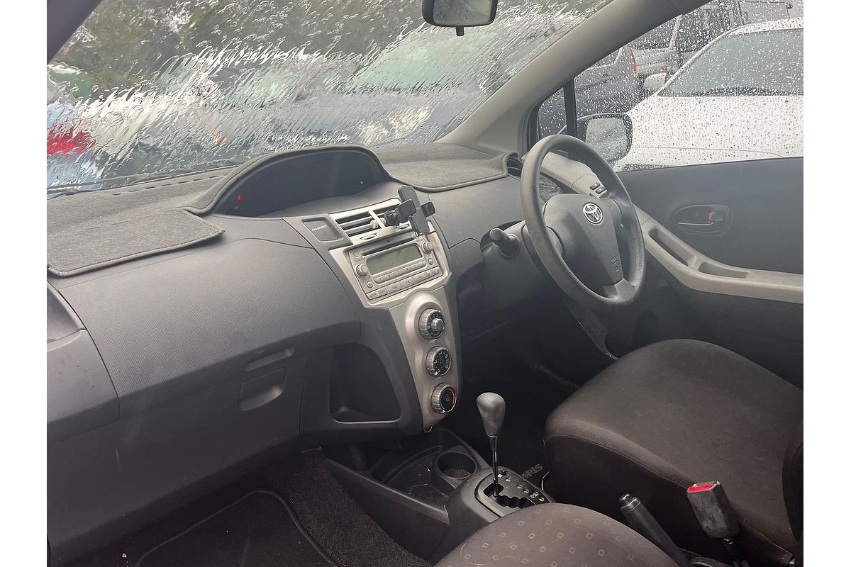 2006 Toyota Yaris YR NCP90R