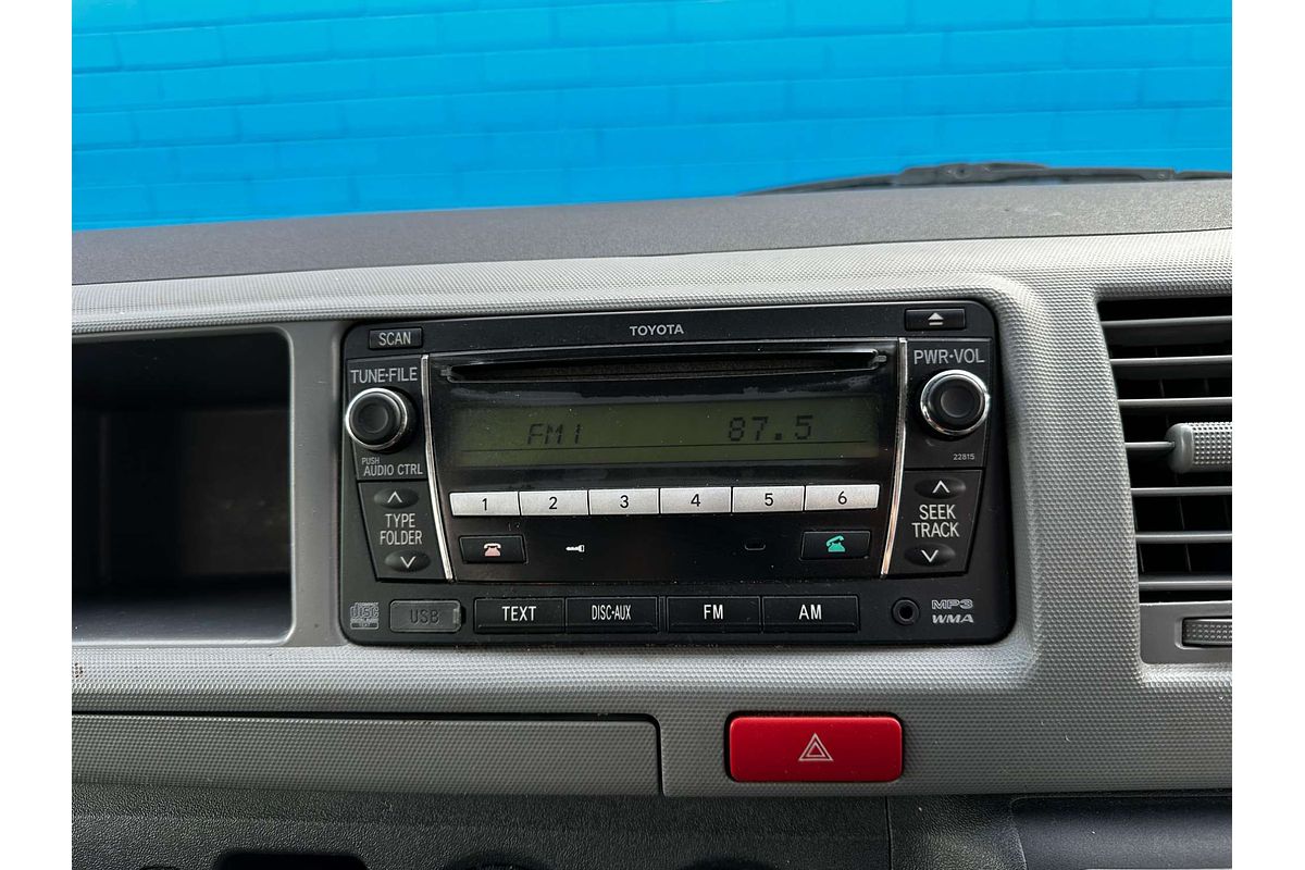 2010 Toyota Hiace Commuter TRH223R