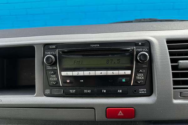 2010 Toyota Hiace Commuter TRH223R