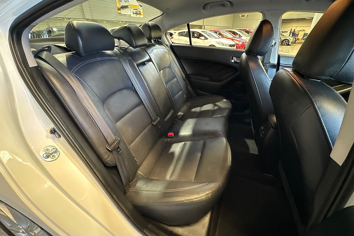 2015 Kia Cerato Si YD