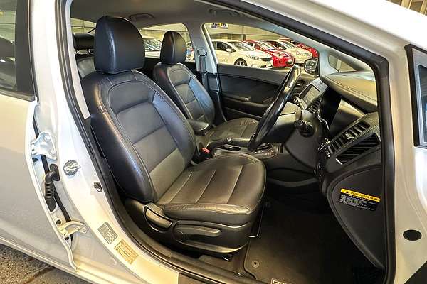 2015 Kia Cerato Si YD