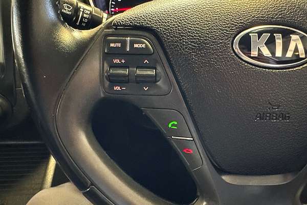 2015 Kia Cerato Si YD