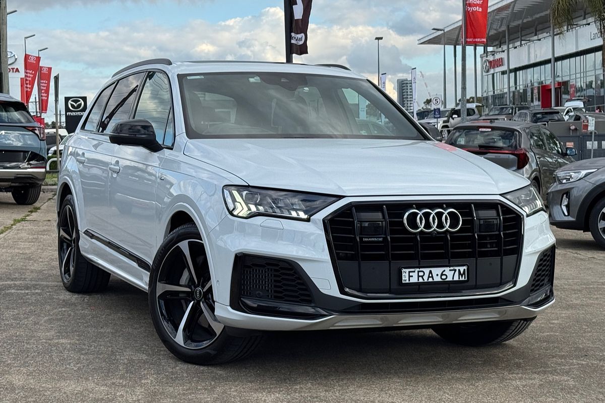 2021 Audi Q7 55 TFSI S line 4M