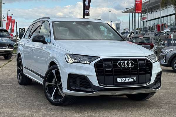 2021 Audi Q7 55 TFSI S line 4M