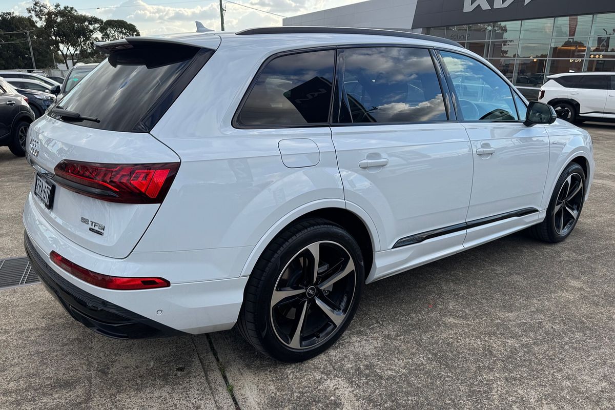 2021 Audi Q7 55 TFSI S line 4M