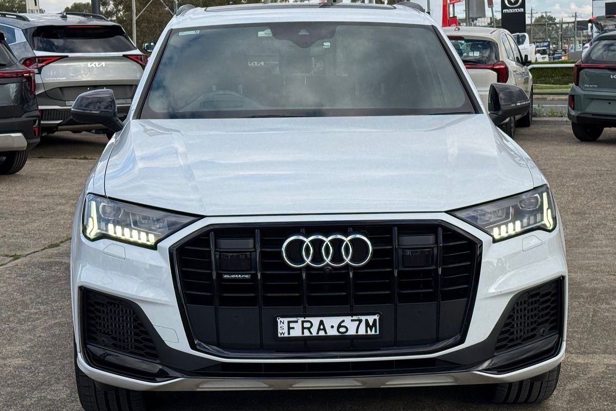 2021 Audi Q7 55 TFSI S line 4M