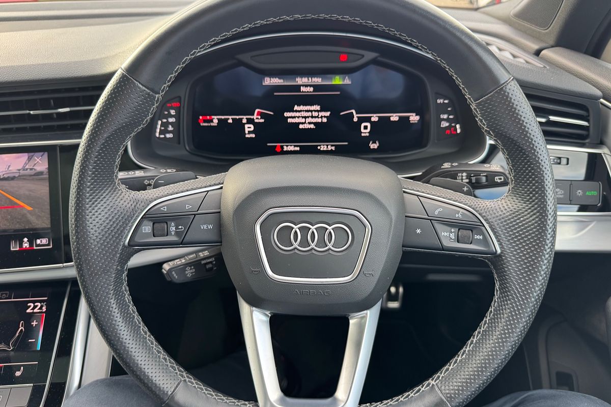 2021 Audi Q7 55 TFSI S line 4M