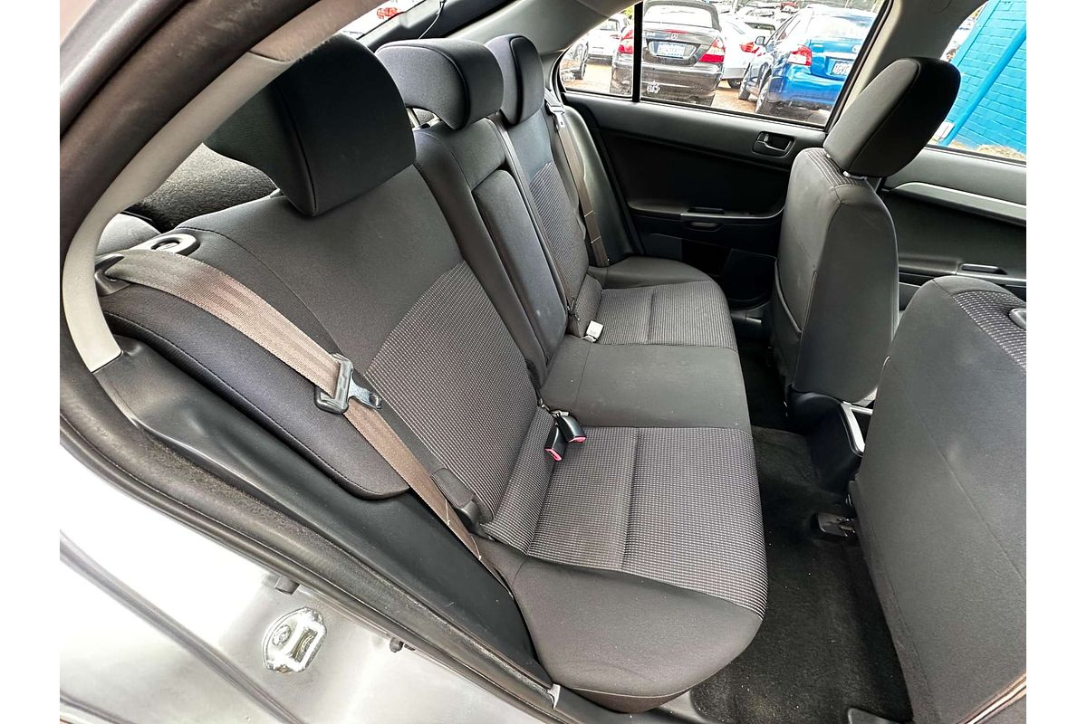 2009 Mitsubishi Lancer ES CJ
