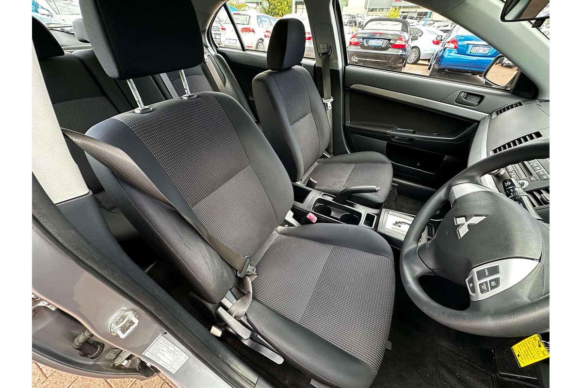 2009 Mitsubishi Lancer ES CJ