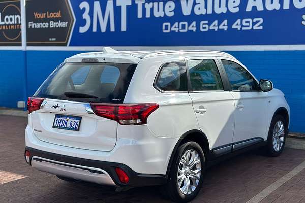 2019 Mitsubishi Outlander ES ZL