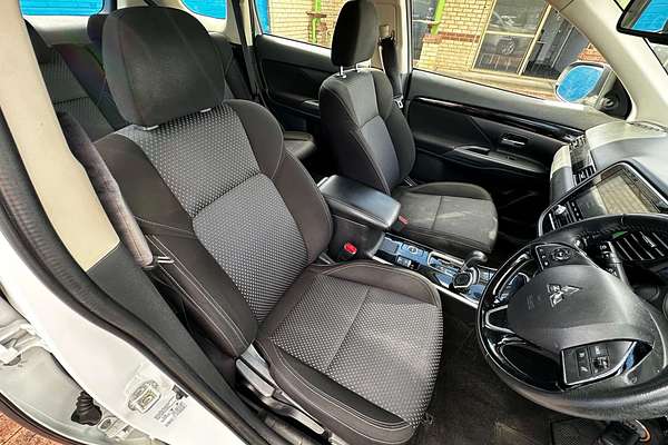 2019 Mitsubishi Outlander ES ZL