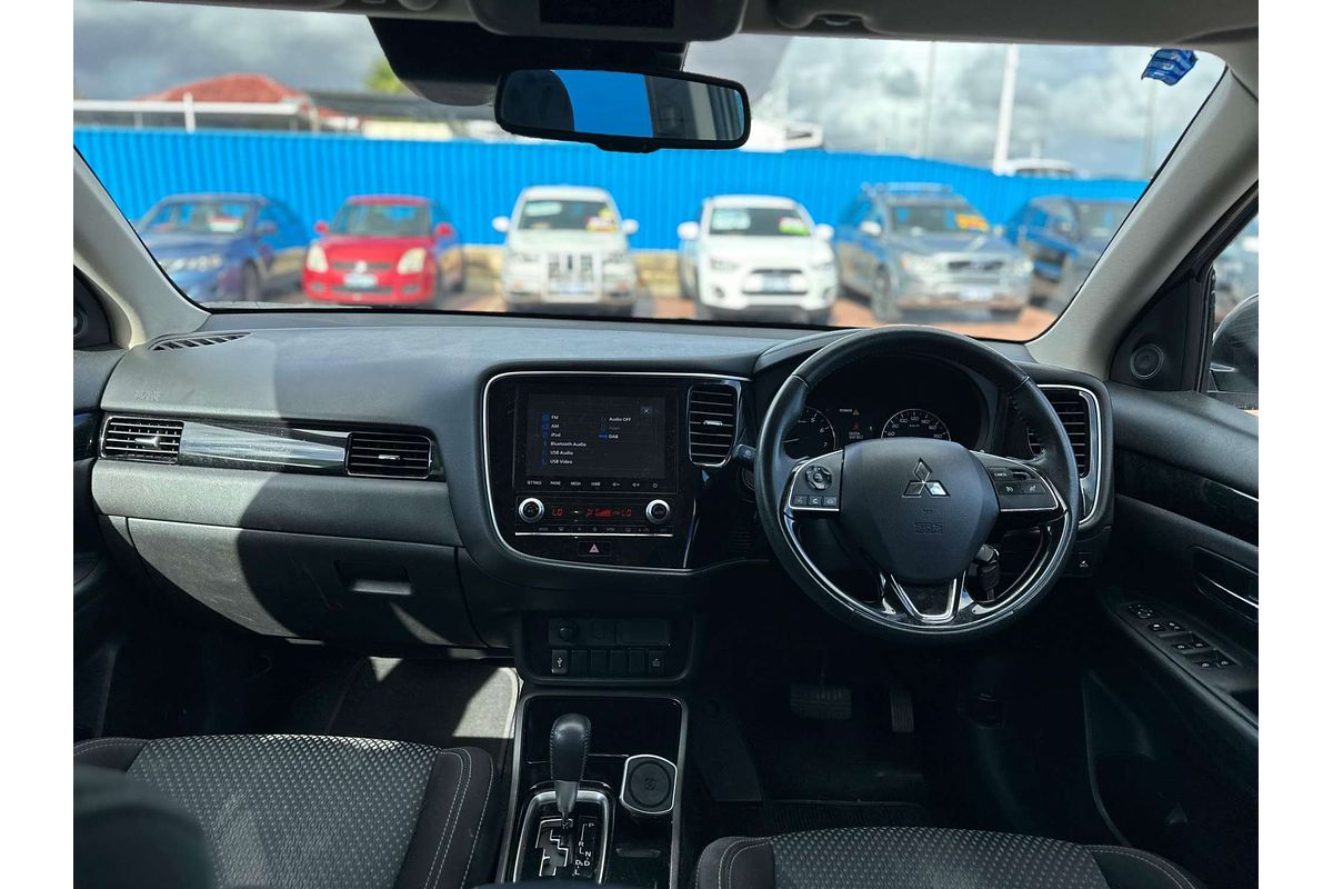 2019 Mitsubishi Outlander ES ZL