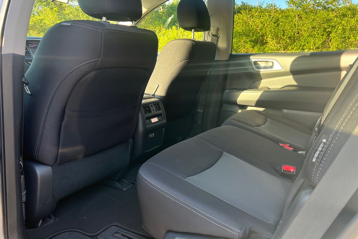 2020 Nissan Pathfinder ST R52 Series III