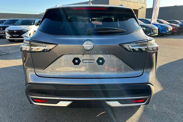 2024 Nissan QASHQAI Ti J12