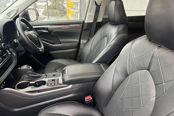 2022 Toyota Kluger Grande AXUH78R