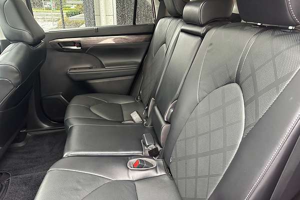 2022 Toyota Kluger Grande AXUH78R
