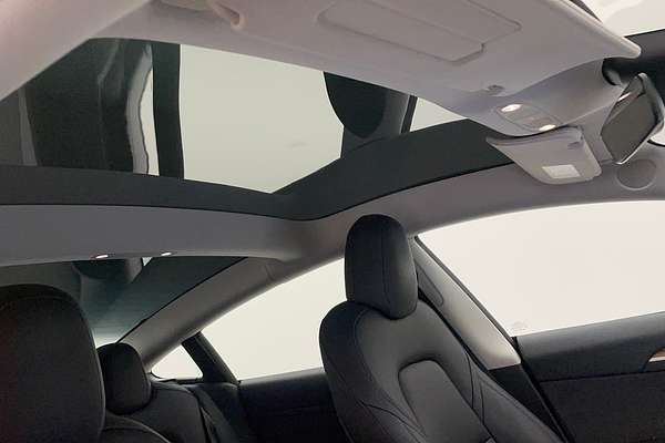 2023 Tesla Model 3 Rear-Wheel Drive