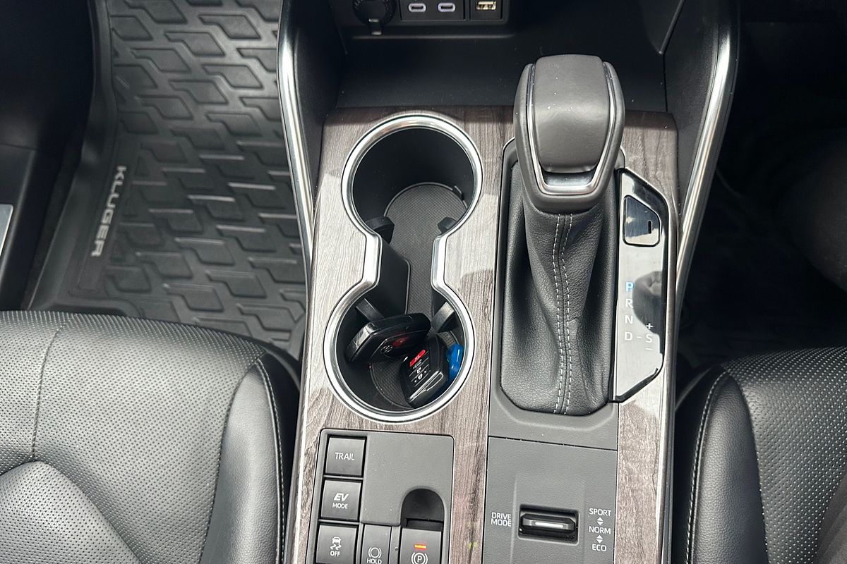 2022 Toyota Kluger Grande AXUH78R