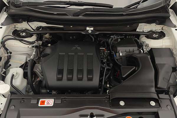 2024 Mitsubishi Eclipse Cross ES YB