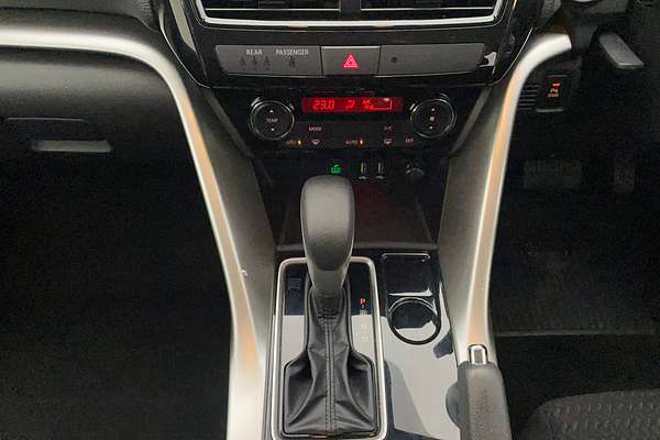 2024 Mitsubishi Eclipse Cross ES YB