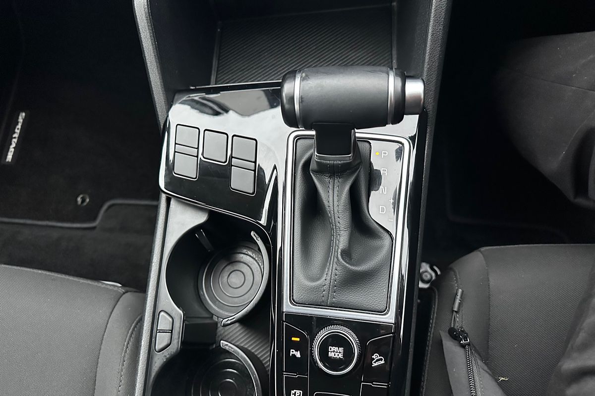 2022 Kia Sportage SX NQ5