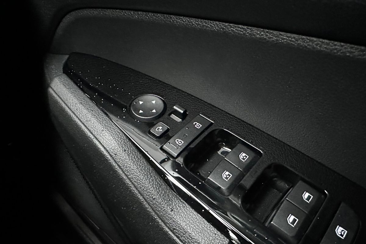 2022 Kia Sportage SX NQ5