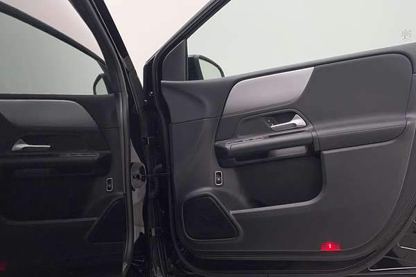 2020 Mercedes-Benz B-Class B180 W247