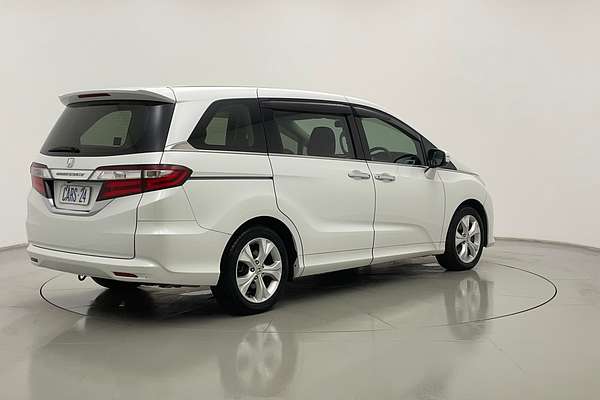 2016 Honda Odyssey VTi-L 5th Gen