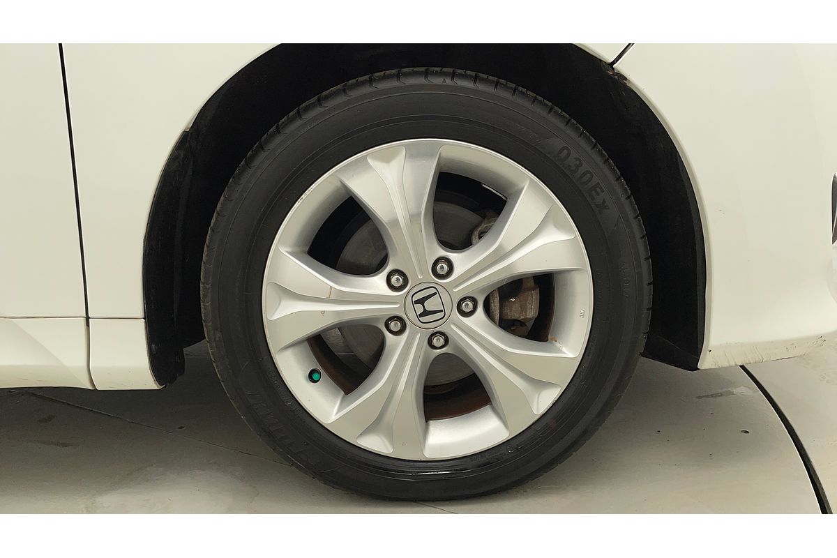 2016 Honda Odyssey VTi-L 5th Gen