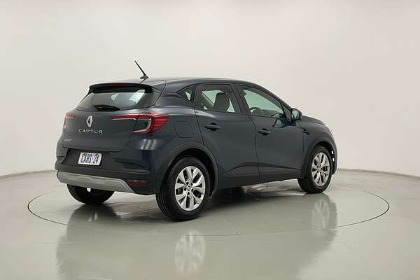 2022 Renault Captur Life XJB