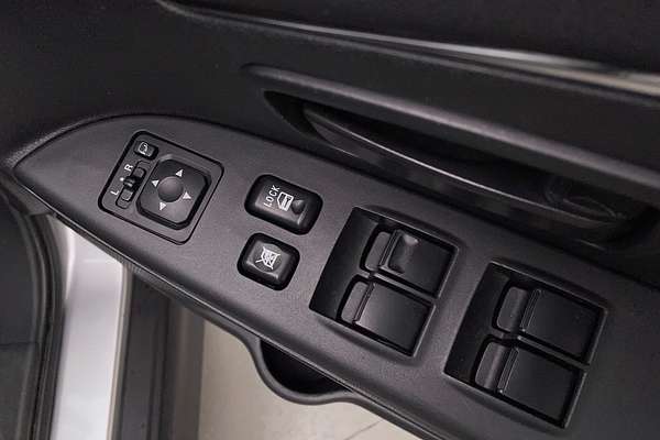 2022 Mitsubishi ASX ES XD