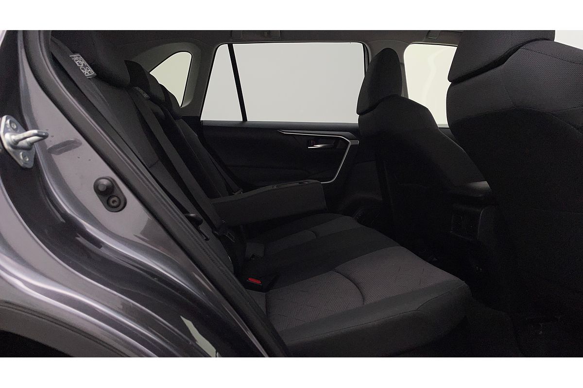 2019 Toyota RAV4 GXL AXAH54R