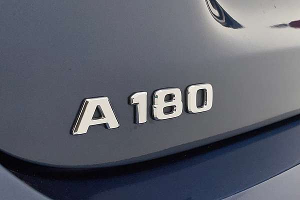 2021 Mercedes-Benz A-Class A180 V177