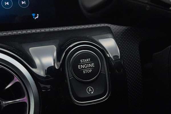 2021 Mercedes-Benz A-Class A180 V177