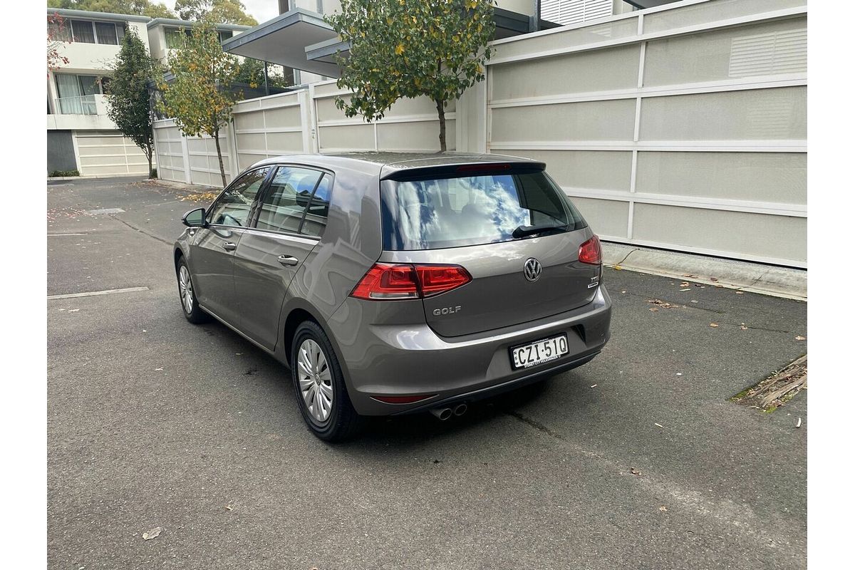 2015 Volkswagen Golf 90TSI 7