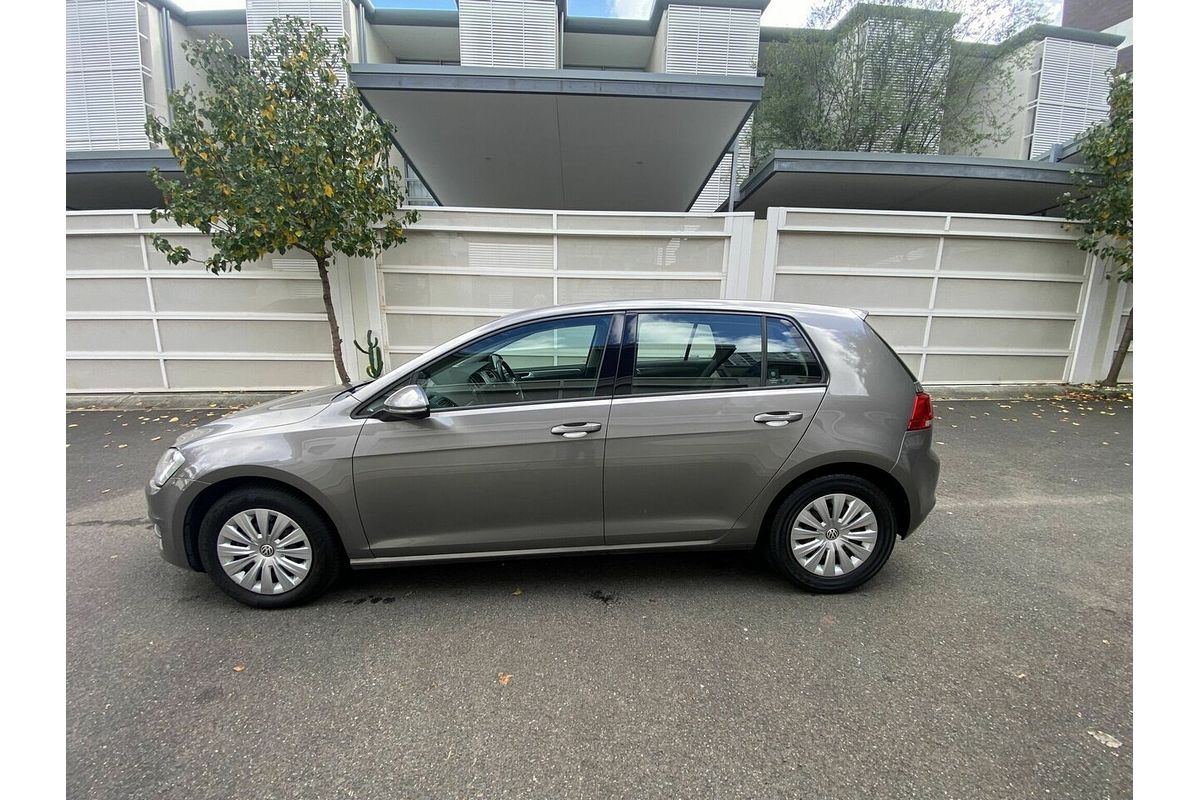 2015 Volkswagen Golf 90TSI 7