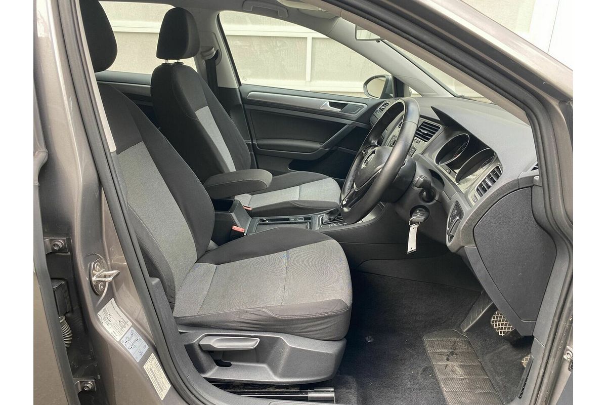 2015 Volkswagen Golf 90TSI 7