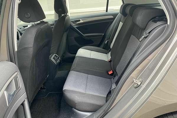 2015 Volkswagen Golf 90TSI 7