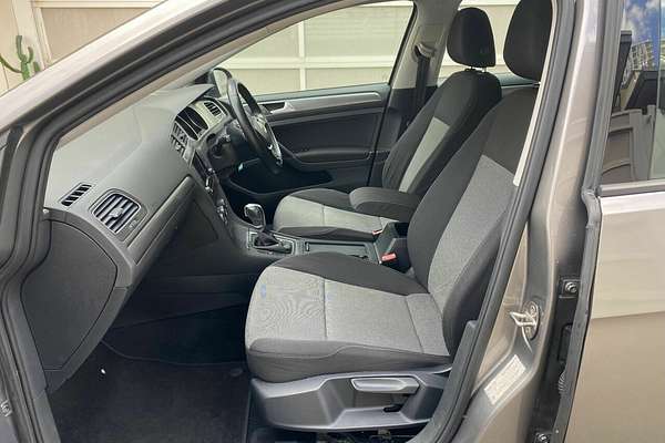 2015 Volkswagen Golf 90TSI 7