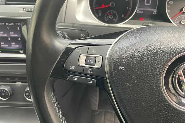2015 Volkswagen Golf 90TSI 7